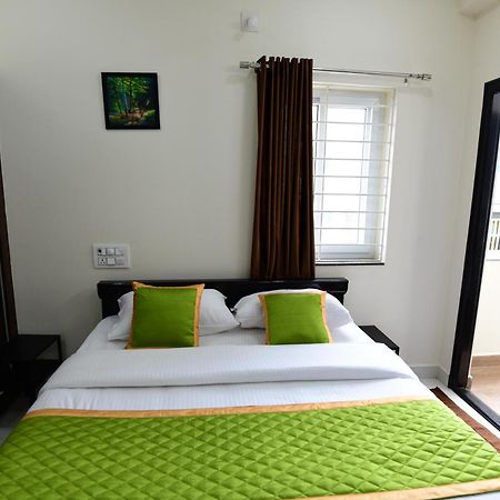 Divya Comforts- 2Bhk Tirupati Zewnętrze zdjęcie