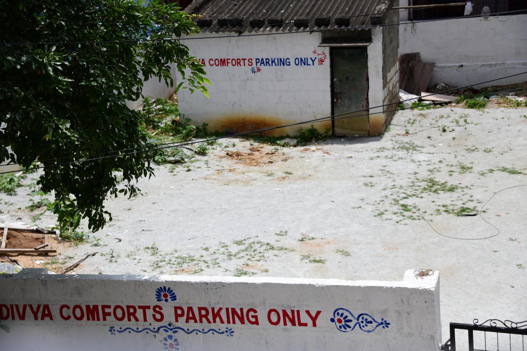 Divya Comforts- 2Bhk Tirupati Zewnętrze zdjęcie