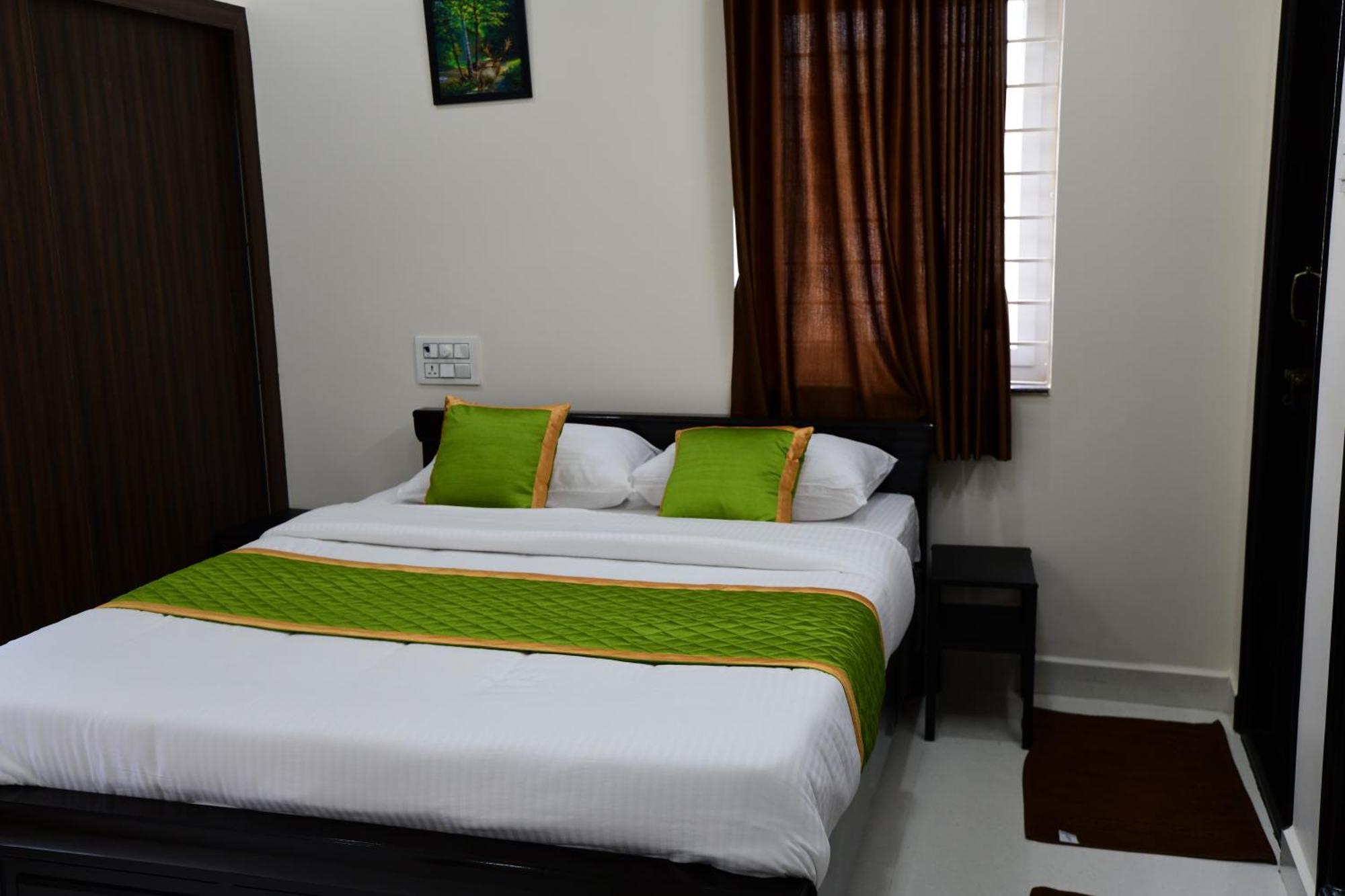 Divya Comforts- 2Bhk Tirupati Zewnętrze zdjęcie