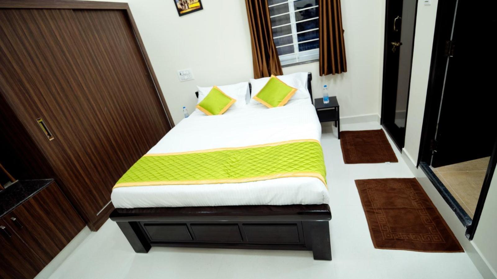Divya Comforts- 2Bhk Tirupati Zewnętrze zdjęcie
